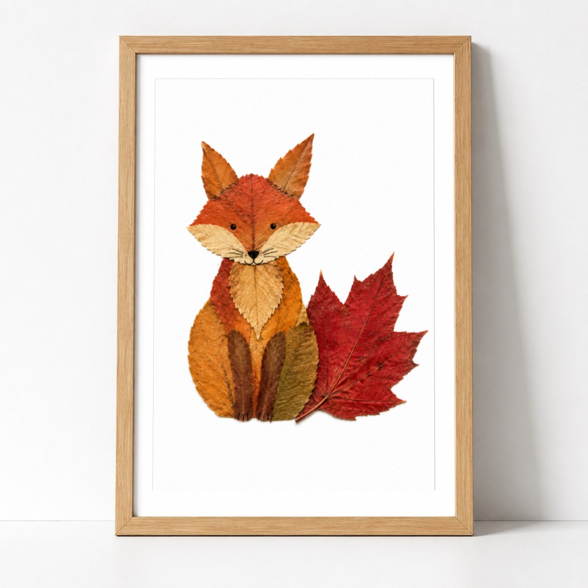 Fuchs aus Herbstblättern Botanisches Poster – Mockup: Poster gerahmt an der Wand